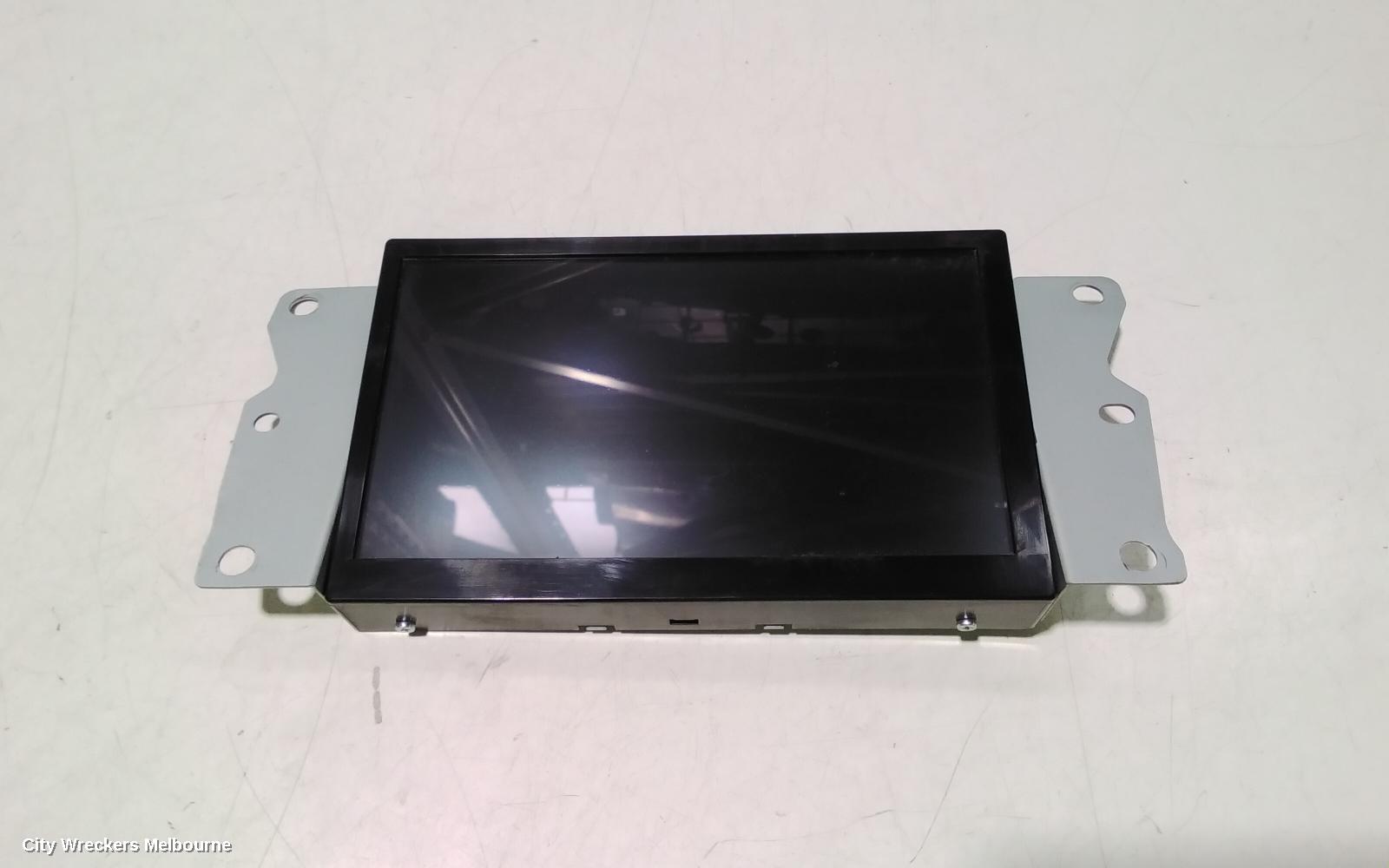 LDV G10 RADIO/CD/DVD/SAT/TV, DISPLAY UNIT, 10IN TOUCHSCREEN, SV7A/SV7C, WAGON/VAN, 04/2015 ONWARDS