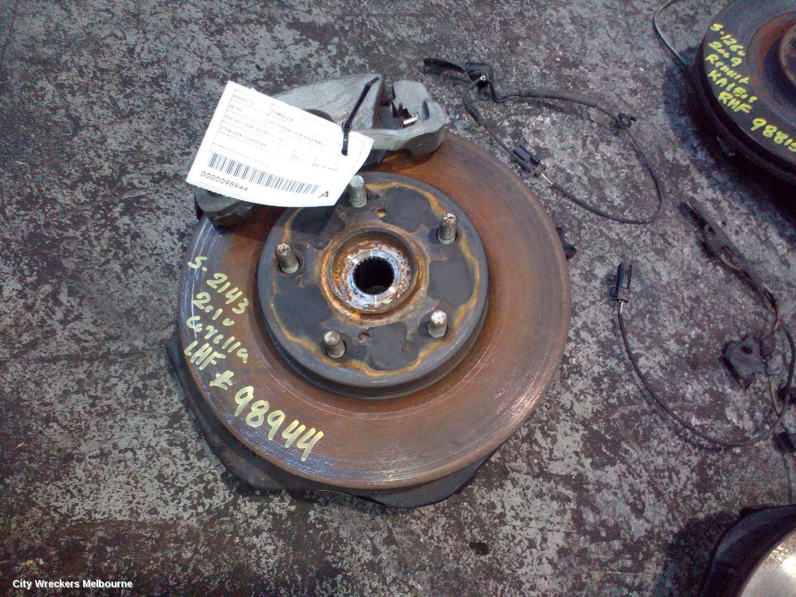 TOYOTA COROLLA LEFT FRONT HUB ASSEMBLY, ZRE152/20153R, 03/2007 - 12/2013