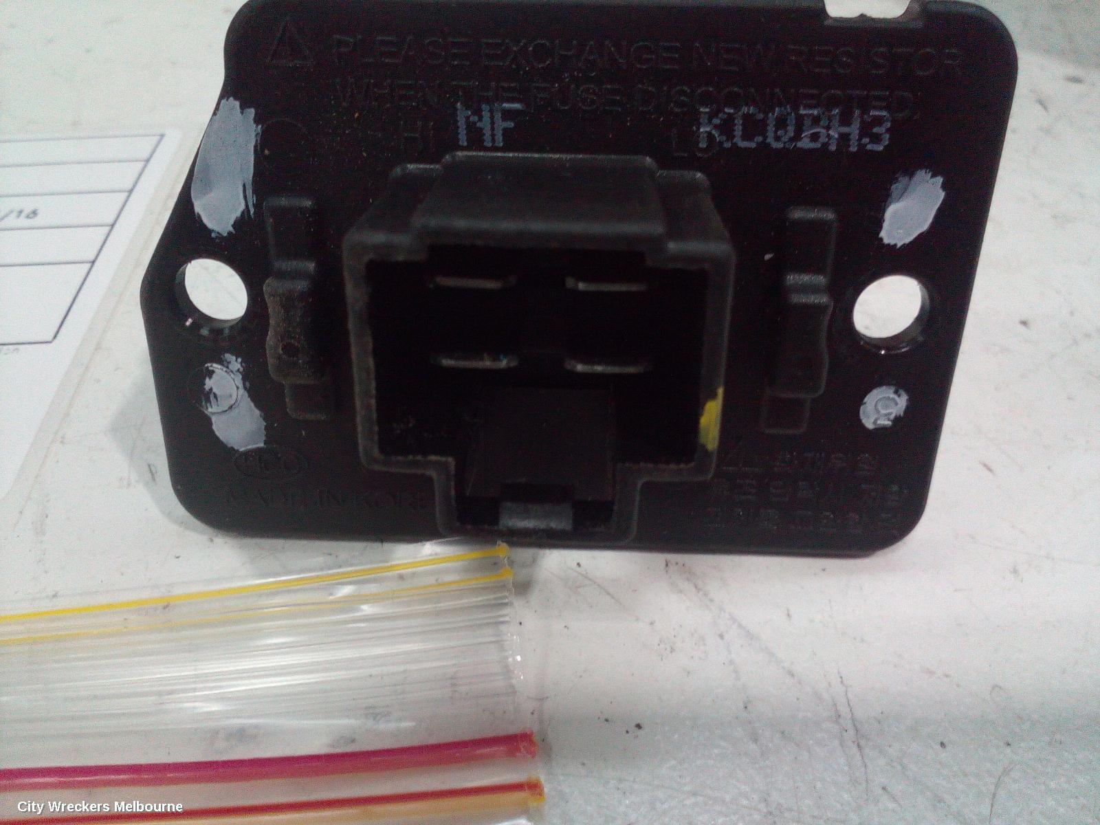 HYUNDAI IX35 FAN SPEED RESISTOR, LM SERIES, NON CLIMATE CONTROL TYPE, 10/2013 - 01/2016