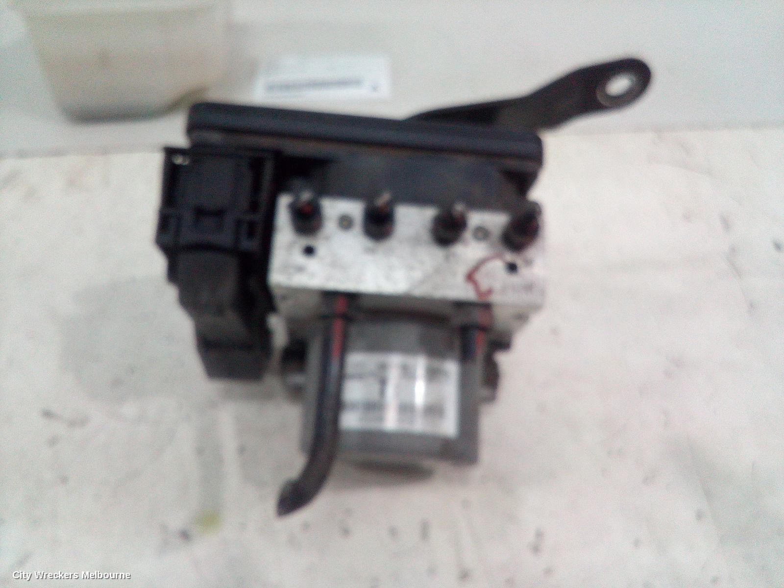 HYUNDAI IX35 ABS PUMP/MODULATOR, LM SERIES, PETROL, P/N 58920-2Y680, 11/2009 - 01/2016