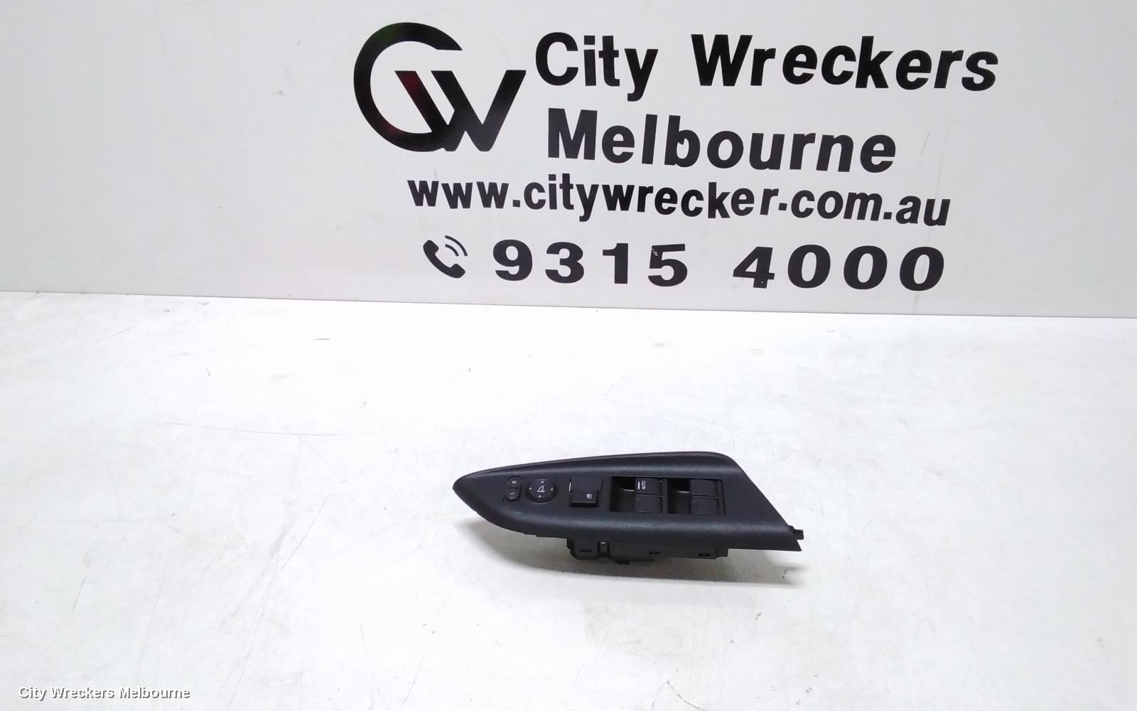 HONDA JAZZ PWR DR WIND SWITCH, RH FRONT (MASTER SWITCH), GF/GK, W/ CENTRAL LOCK BUTTON TYPE, 07/2014 - 12/2020