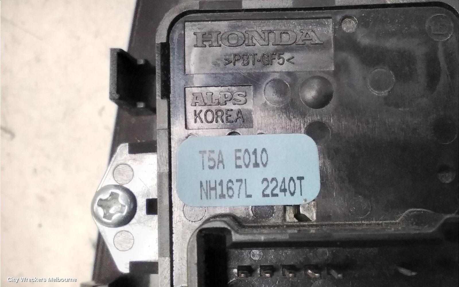 HONDA JAZZ PWR DR WIND SWITCH, RH FRONT (MASTER SWITCH), GF/GK, W/ CENTRAL LOCK BUTTON TYPE, 07/2014 - 12/2020