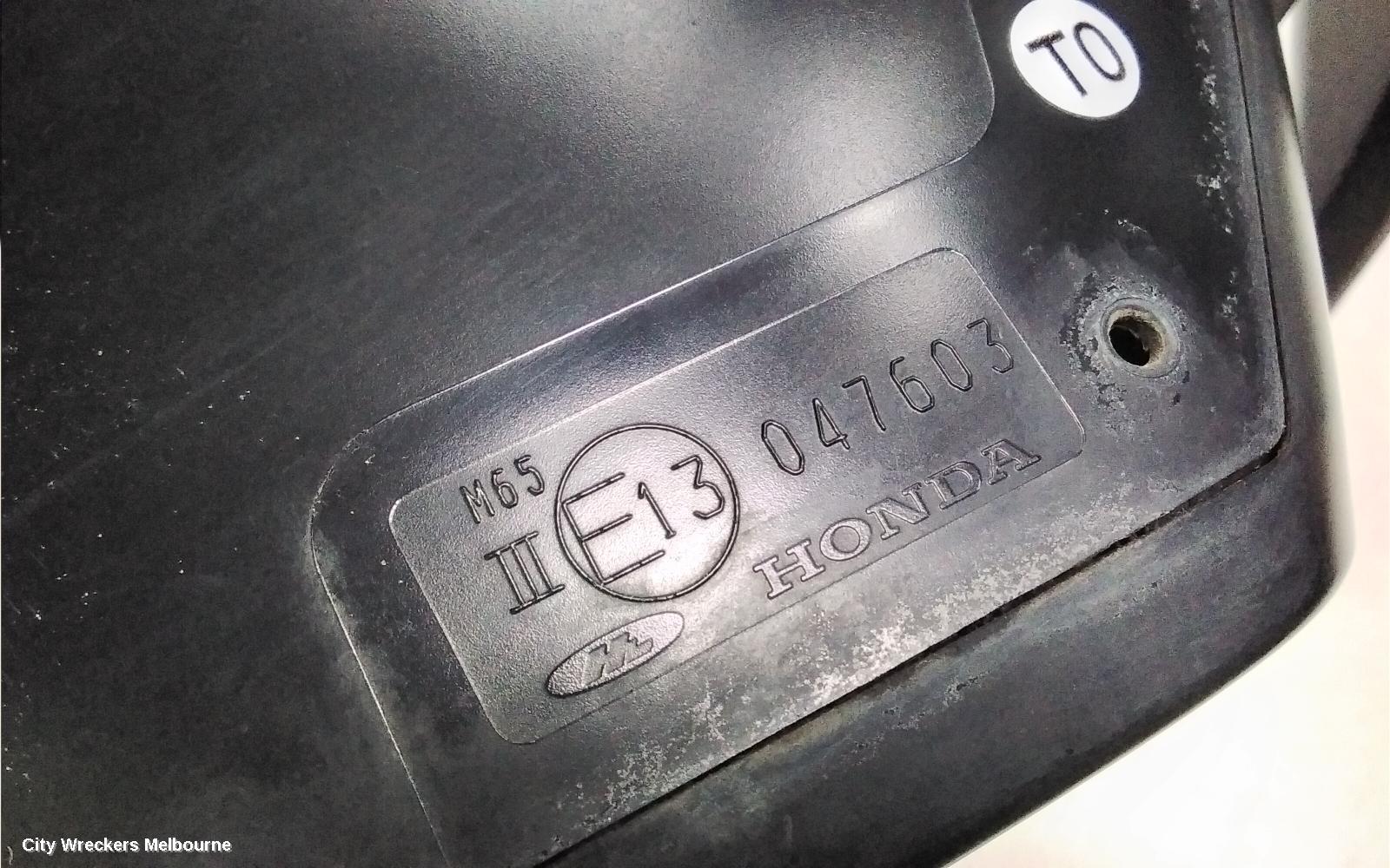 HONDA HRV RIGHT DOOR MIRROR, RU5, VTI-L, POWER FOLD, AUTO DIP TYPE (7 WIRE), 12/2014 - 06/2018