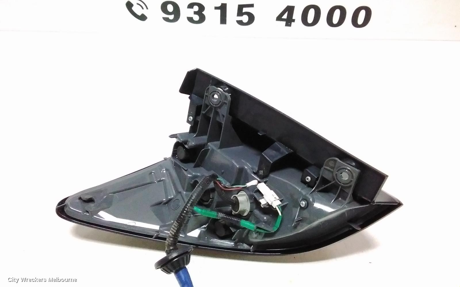 HONDA HRV RIGHT TAILLIGHT, RU5, VTI-S/VTI-L, OPTICAL GUIDE TYPE, 12/2014 - 06/2018