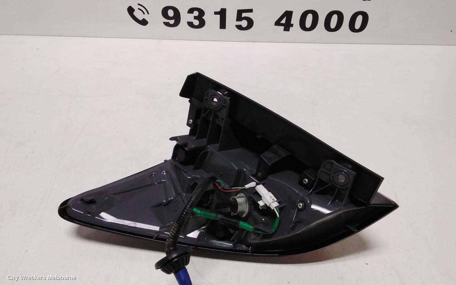 HONDA HRV RIGHT TAILLIGHT, RU5, VTI-S/VTI-L, OPTICAL GUIDE TYPE, 12/2014 - 06/2018