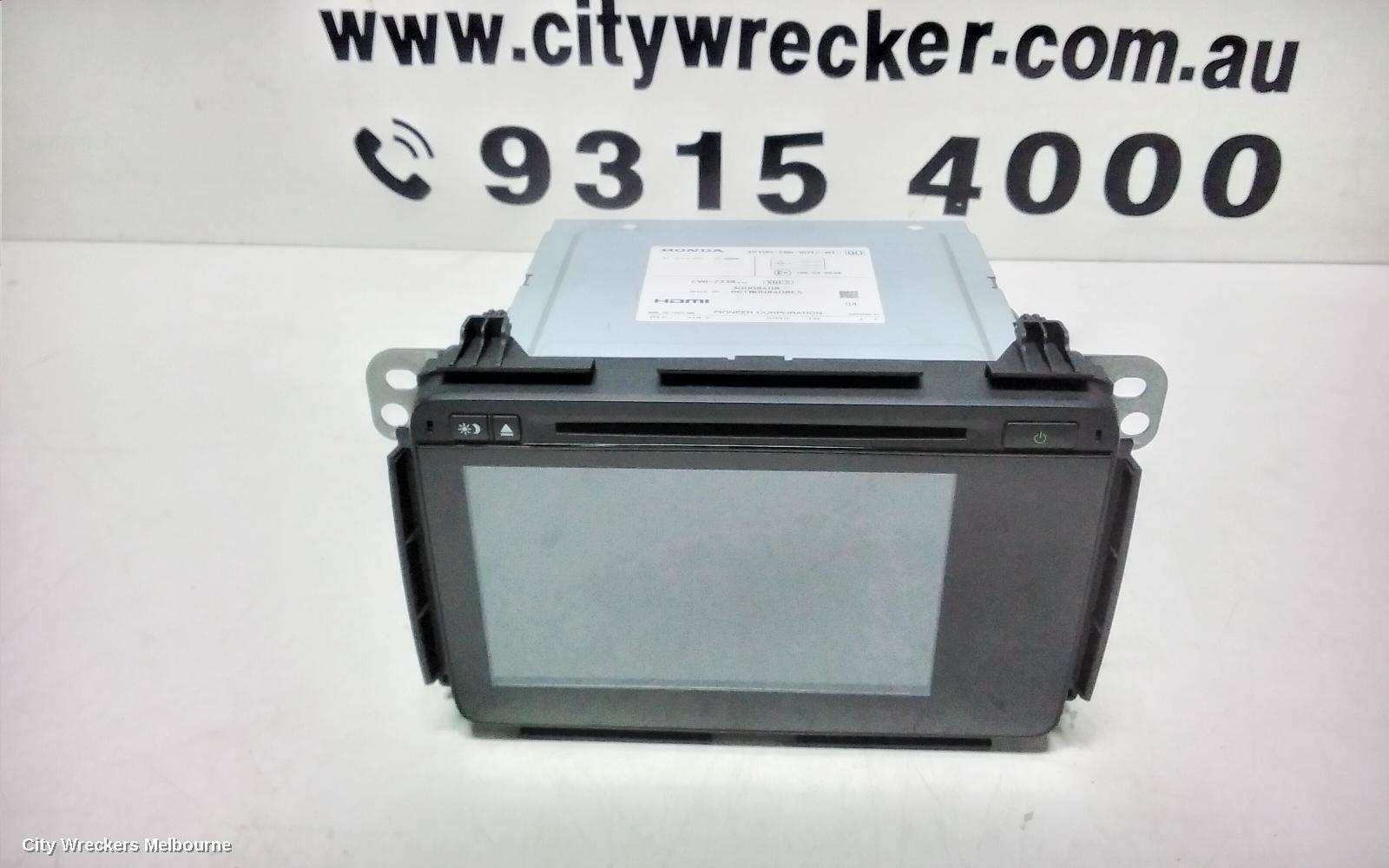 HONDA HRV RADIO/CD/DVD/SAT/TV, 7IN TOUCHSCREEN, NON SAT NAV TYPE, RU5, 12/2014 - 04/2017