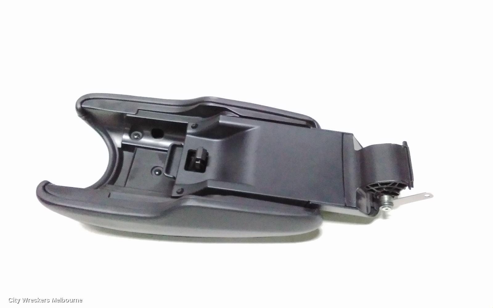 HONDA HRV CONSOLE, RU, 12/2014 - 10/2021