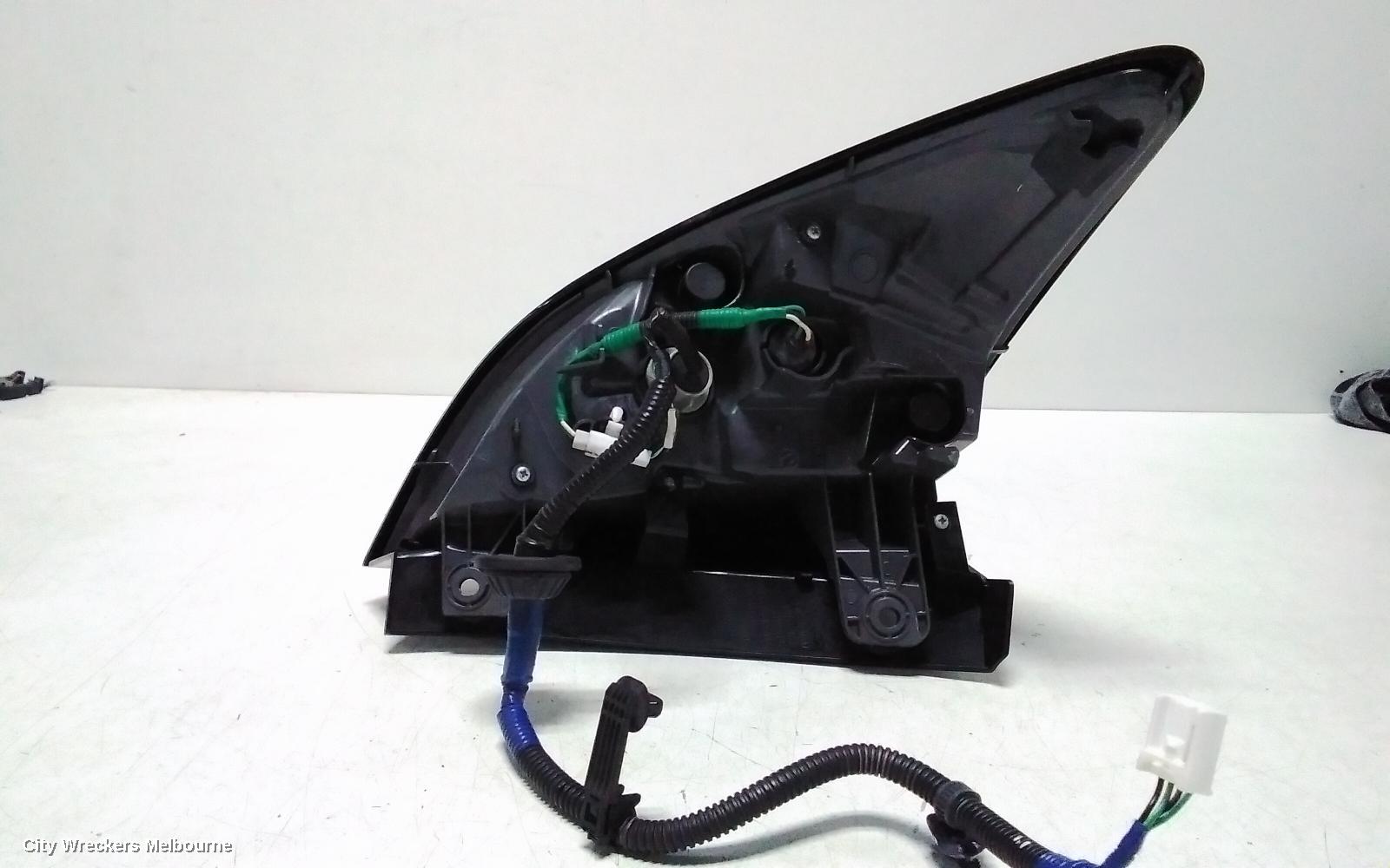 HONDA HRV RIGHT TAILLIGHT, RU5, VTI, LED, NON OPTICAL GUIDE TYPE, 12/2014 - 06/2018