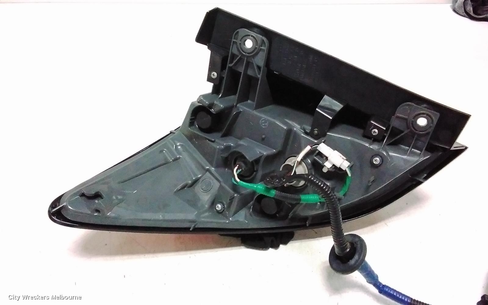 HONDA HRV RIGHT TAILLIGHT, RU5, VTI, LED, NON OPTICAL GUIDE TYPE, 12/2014 - 06/2018