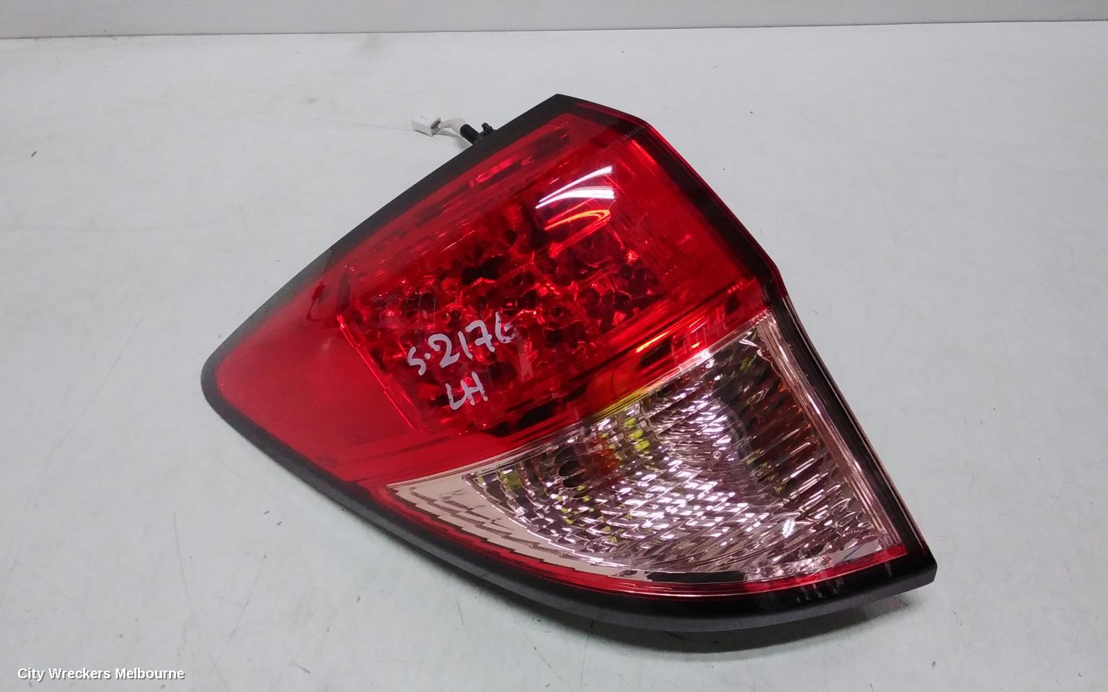 HONDA HRV LEFT TAILLIGHT, RU5, VTI, LED, NON OPTICAL GUIDE TYPE, 12/2014 - 06/2018