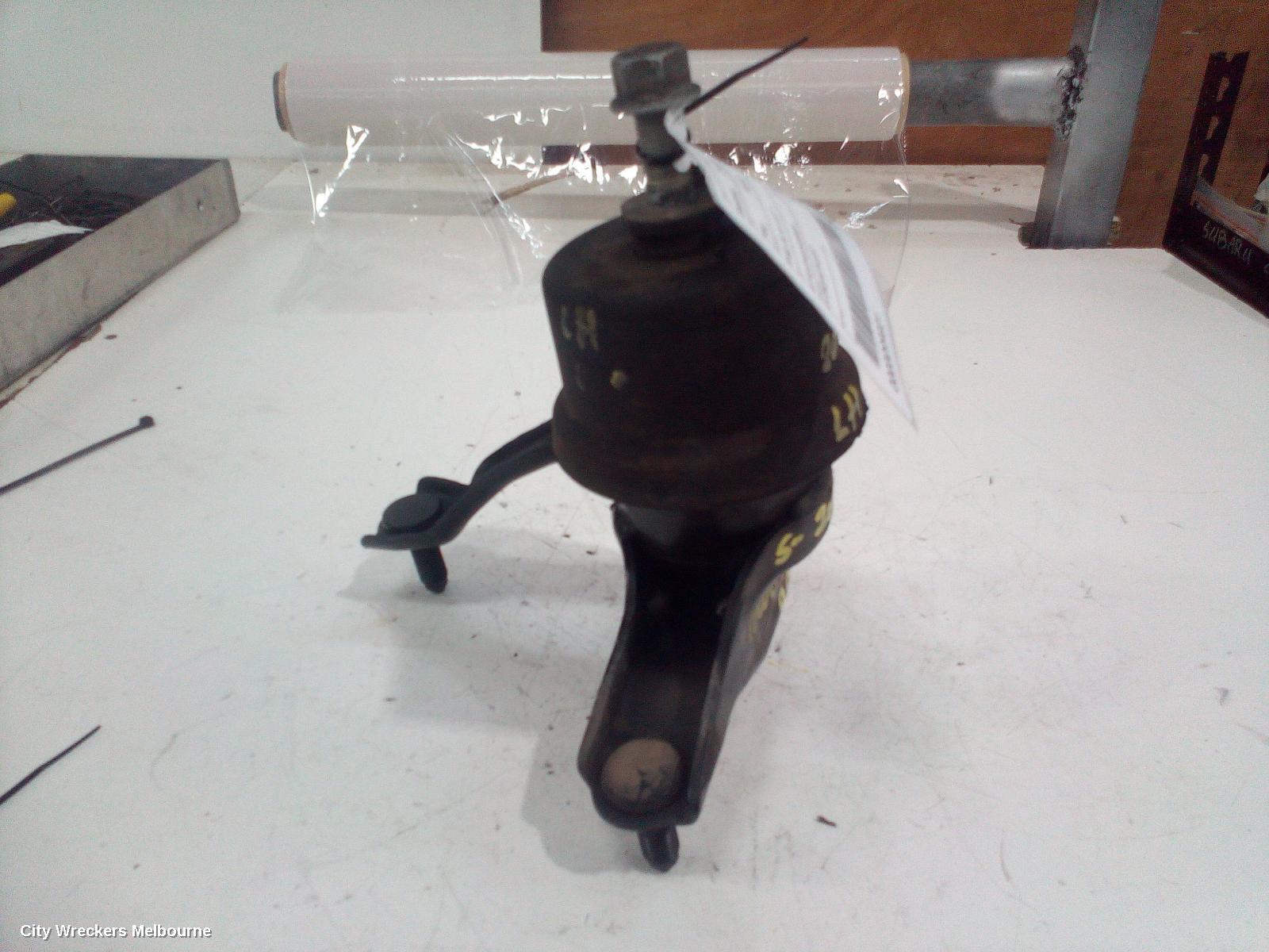 TOYOTA CAMRY MOUNT, XV50, 05/2015 - 10/2017