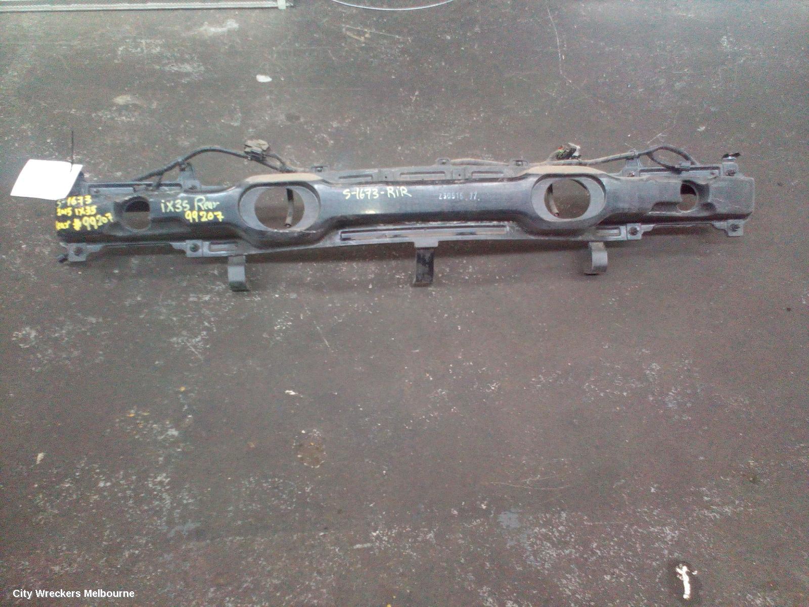 HYUNDAI IX35 R/BAR BRACKET/REINFO, REINFORCEMENT, LM SERIES, PLASTIC, SE/TROPHY TYPE, 01/2013 - 01/2016