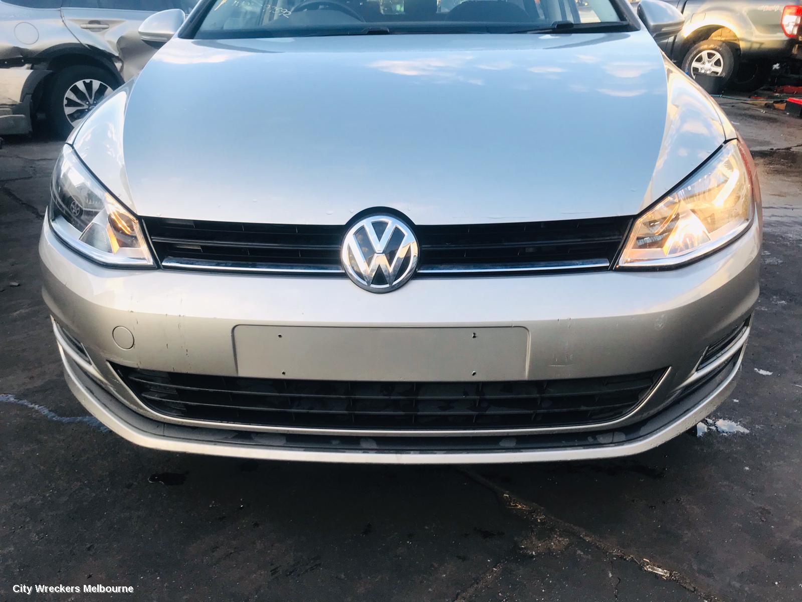 VOLKSWAGEN GOLF LEFT TAILLIGHT, GEN 7, HATCH, STANDARD, NON LED TYPE, 03/2013 - 03/2017