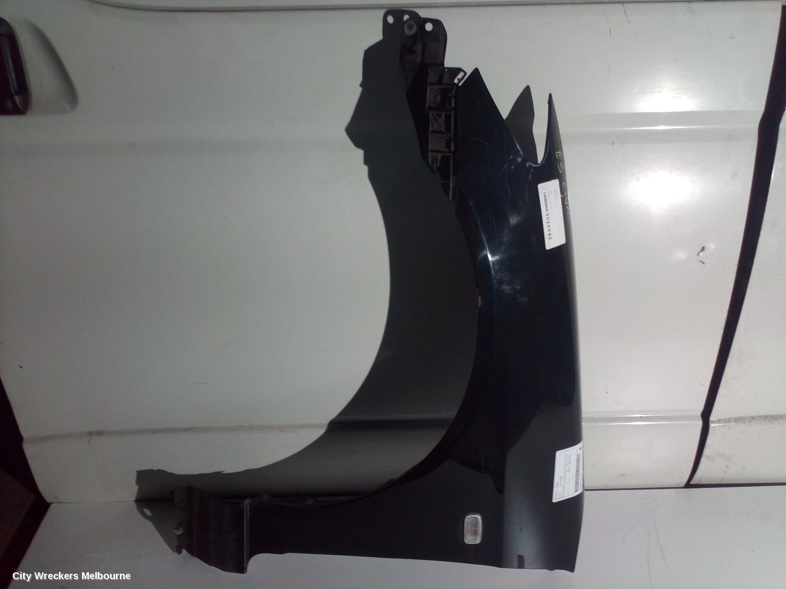 HONDA CIVIC LEFT GUARD, 7TH GEN, SEDAN, W/ REPEATER (AUST TYPE), 11/2000 - 01/2004