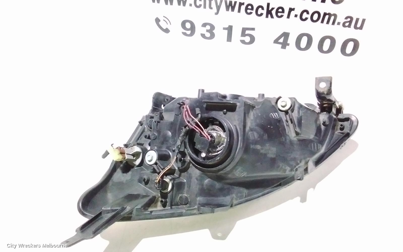 HONDA CIVIC RIGHT HEADLAMP, 7TH GEN, 5DR HATCH (AUST TYPE), 11/2000 - 10/2003