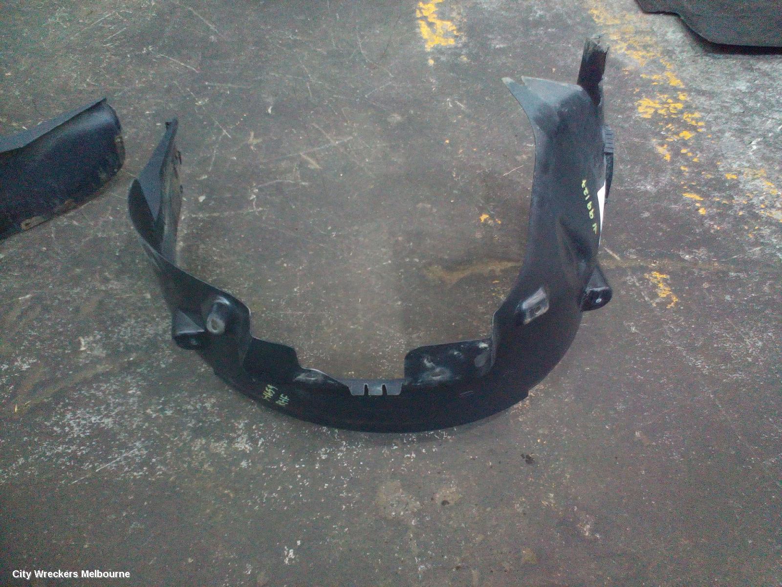 FORD TERRITORY RIGHT GUARD LINER, SZ MKI-MKII, 04/2011 - 12/2016