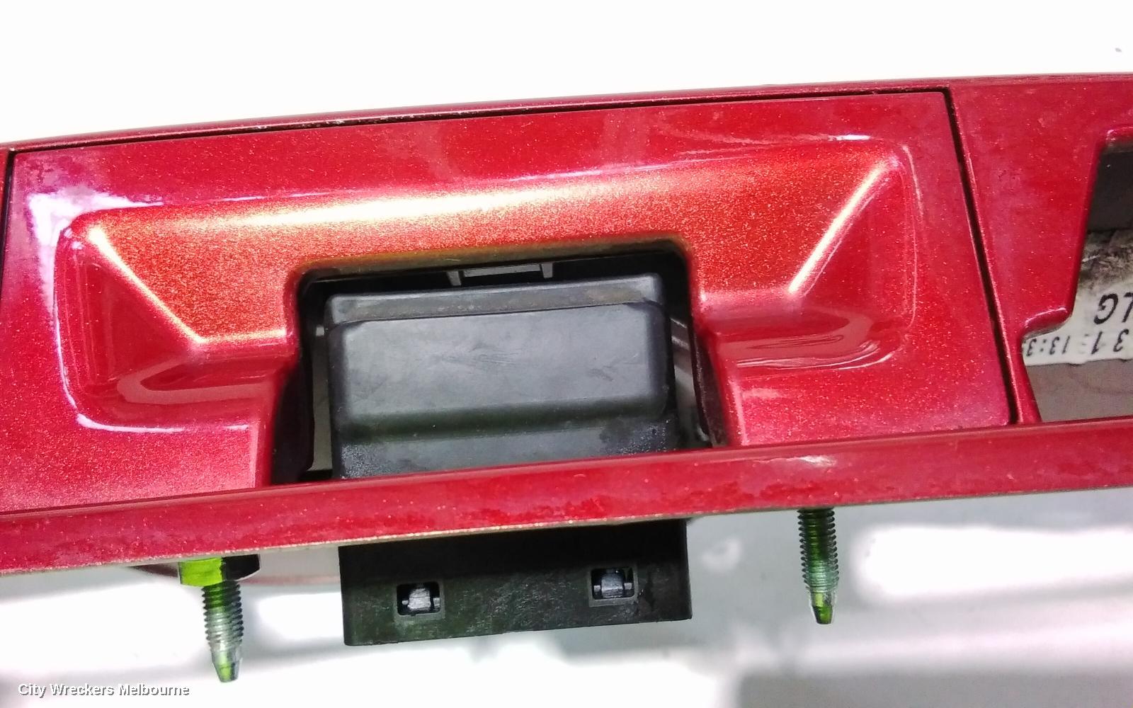 MAZDA CX5 REAR GARNISH, TAILGATE GARNISH (CENTRE), W/ REV CAMERA & SUNROOF TYPE, 02/2012 - 12/2016