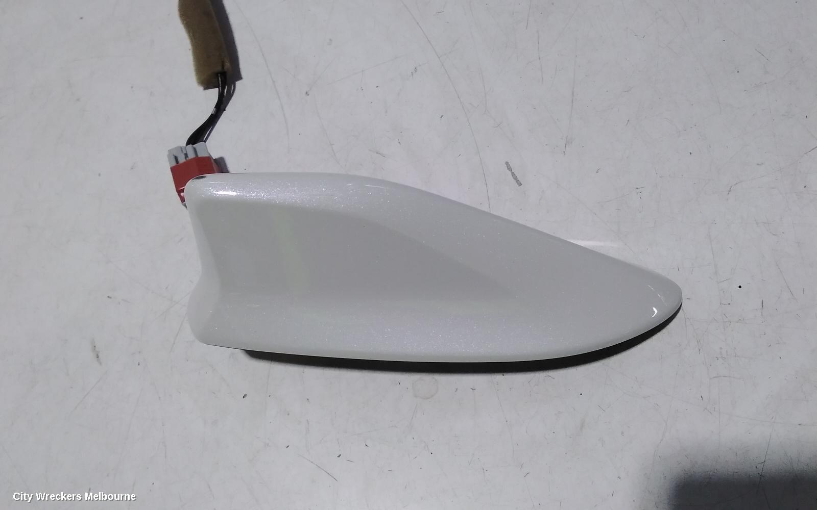 SUBARU XV ANTENNA, G4X, 08/2011 - 04/2017
