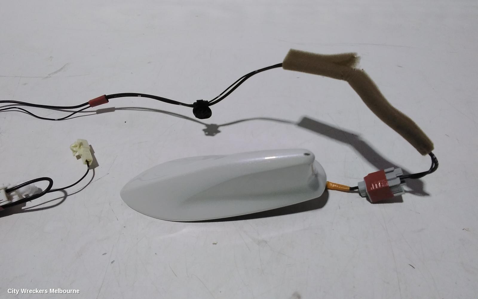 SUBARU XV ANTENNA, G4X, 08/2011 - 04/2017