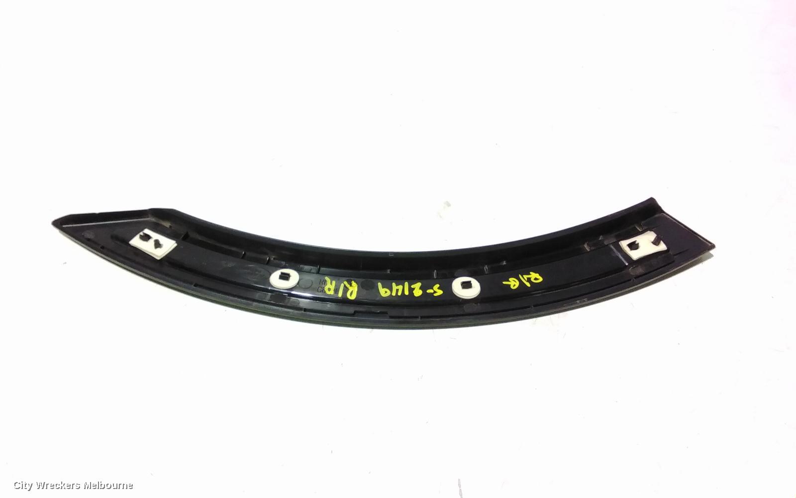LAND ROVER DISCOVERY SPORT WHEEL ARCH FLARE, L550, RH REAR, BLACK, 01/2015 ONWARDS