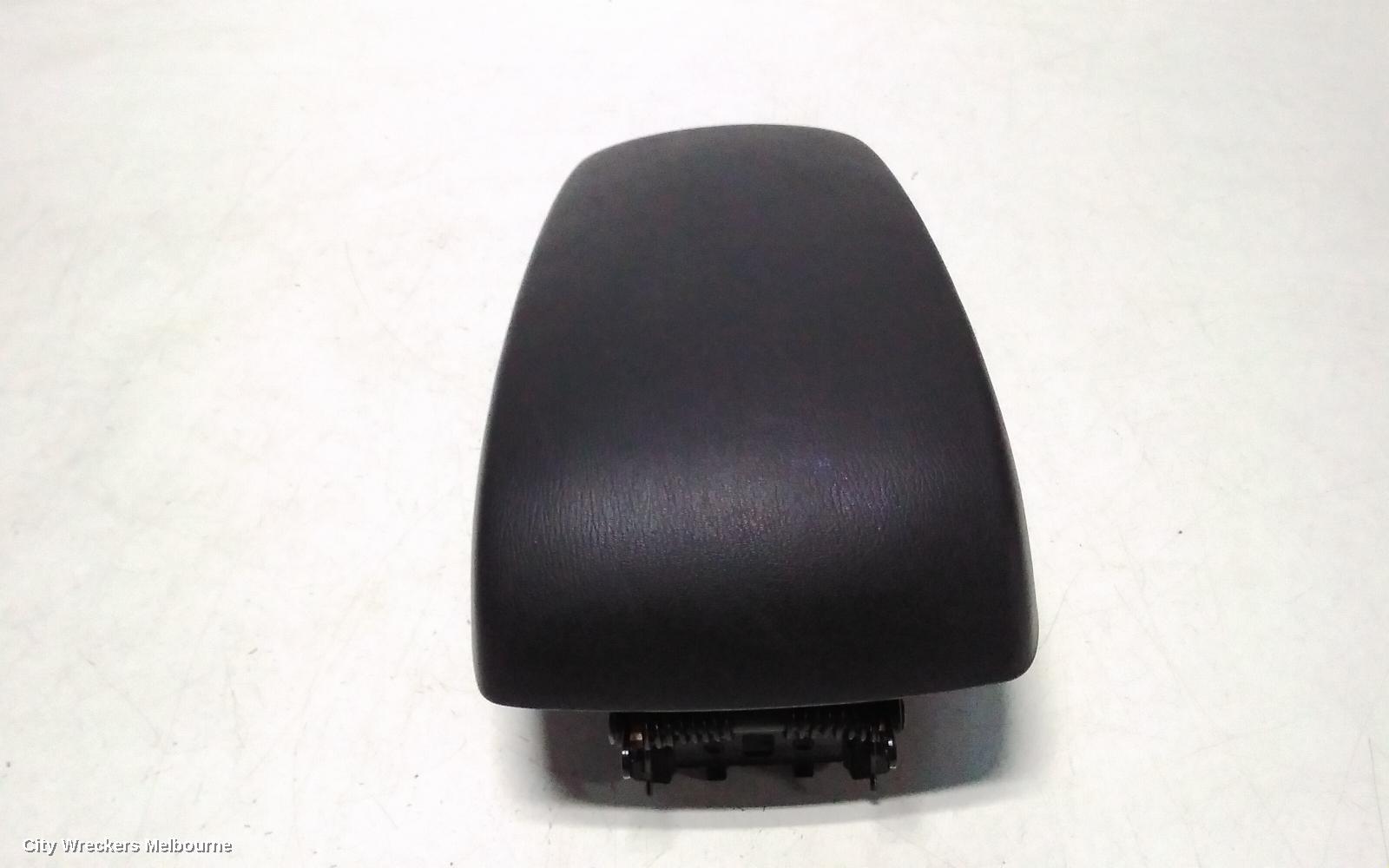 MAZDA CX5 CONSOLE, CONSOLE LID ONLY, KE, 02/2012 - 01/2015