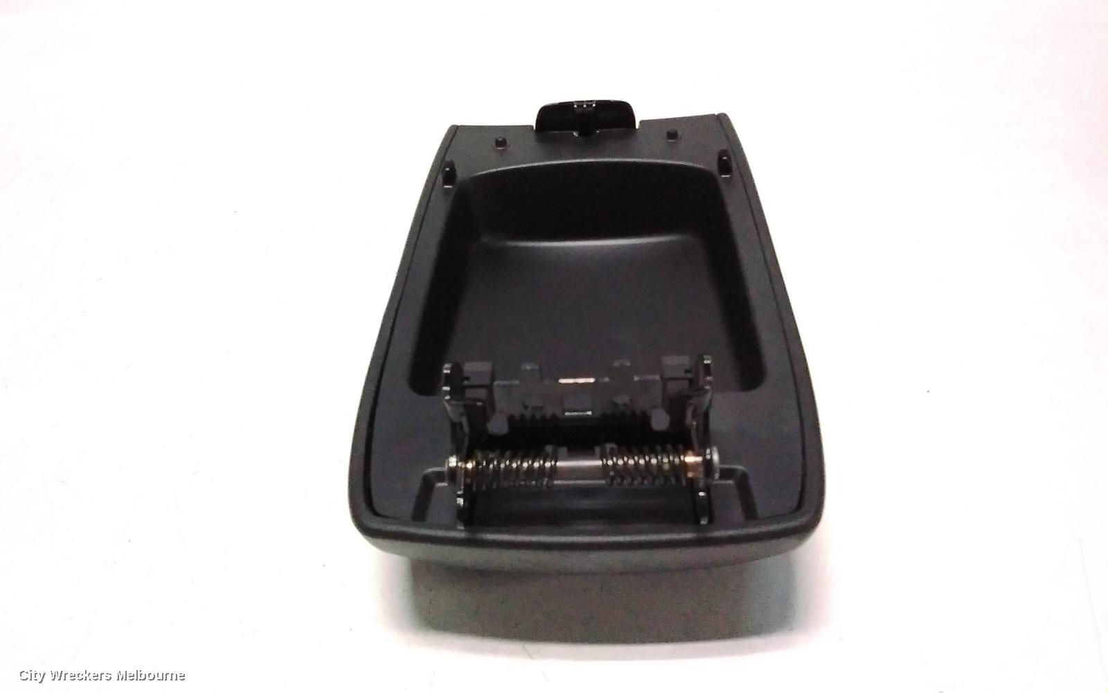 MAZDA CX5 CONSOLE, CONSOLE LID ONLY, KE, 02/2012 - 01/2015