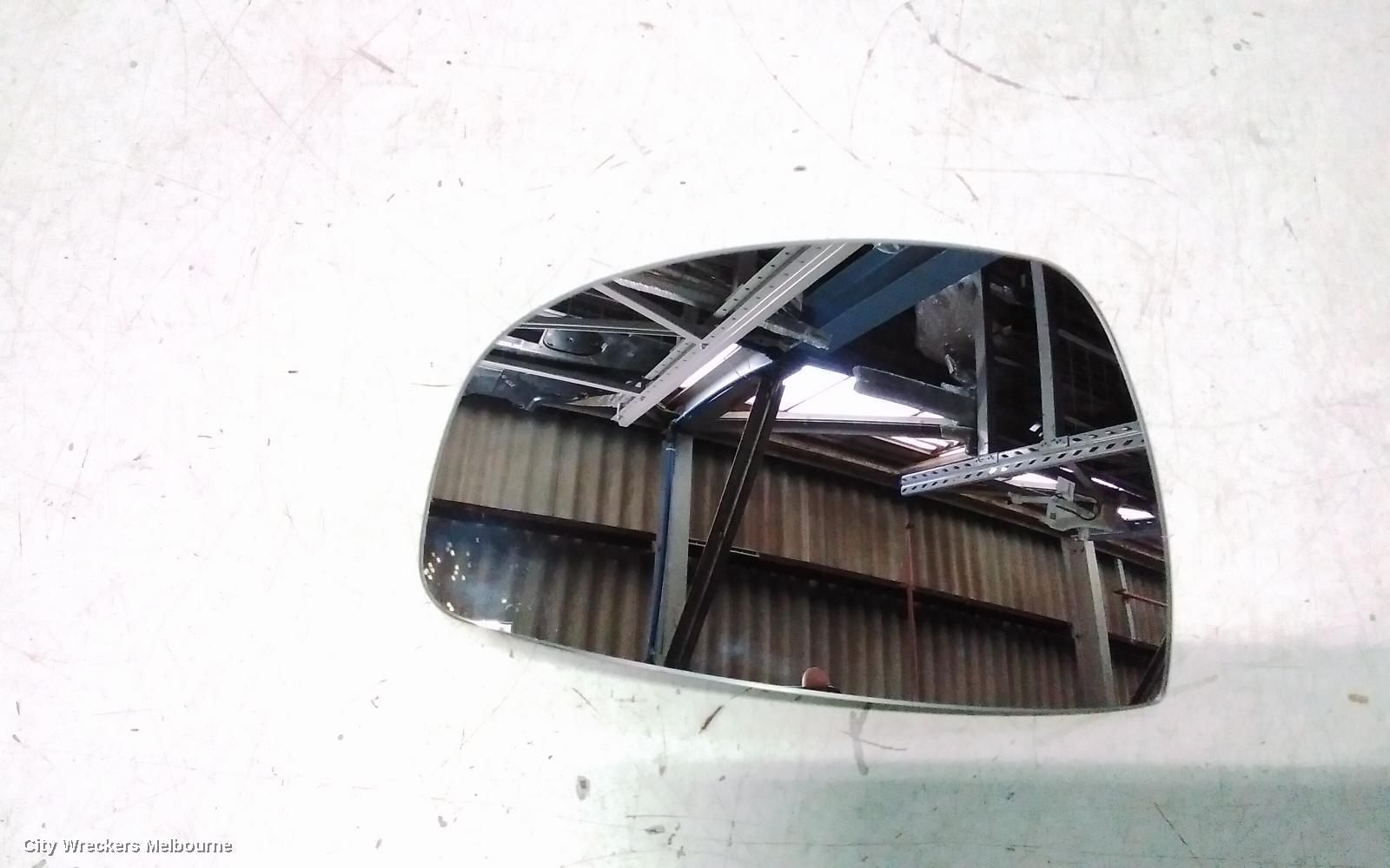 AUDI TT LEFT DOOR MIRROR, 8J, 09/2006 - 12/2014