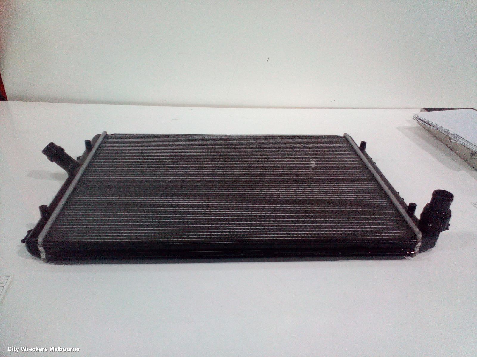 AUDI TT RADIATOR, AUTO, 2.0, PETROL, 8J, 09/2006 - 12/2014