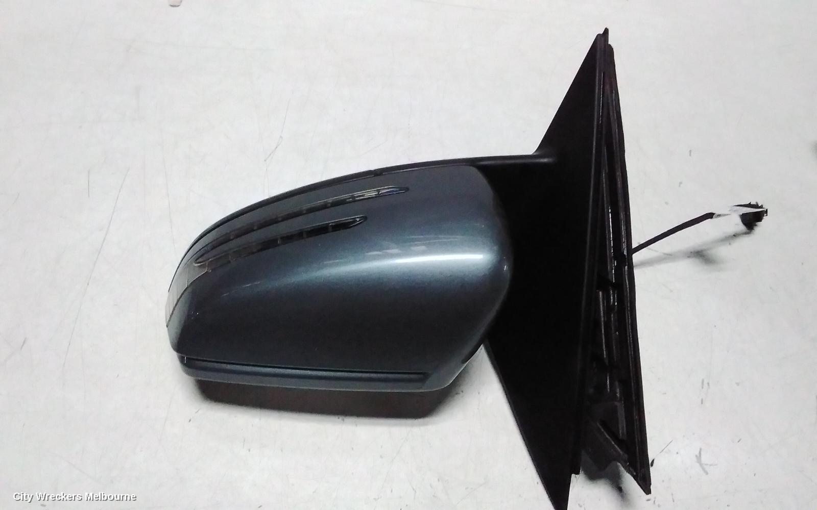 MERCEDES C CLASS LEFT DOOR MIRROR, C204, MANUAL FOLD, NON AUTO DIM, NON  BLIND SPOT, NON MEMORY, 05/2011 - 04/2015
