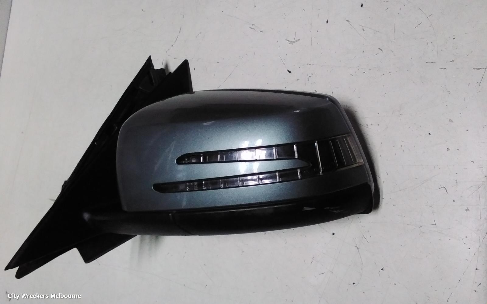 MERCEDES C CLASS LEFT DOOR MIRROR, C204, MANUAL FOLD, NON AUTO DIM, NON  BLIND SPOT, NON MEMORY, 05/2011 - 04/2015