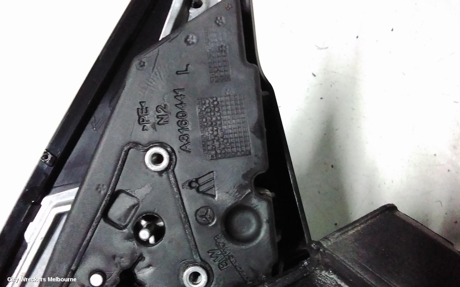MERCEDES C CLASS LEFT DOOR MIRROR, C204, MANUAL FOLD, NON AUTO DIM, NON  BLIND SPOT, NON MEMORY, 05/2011 - 04/2015