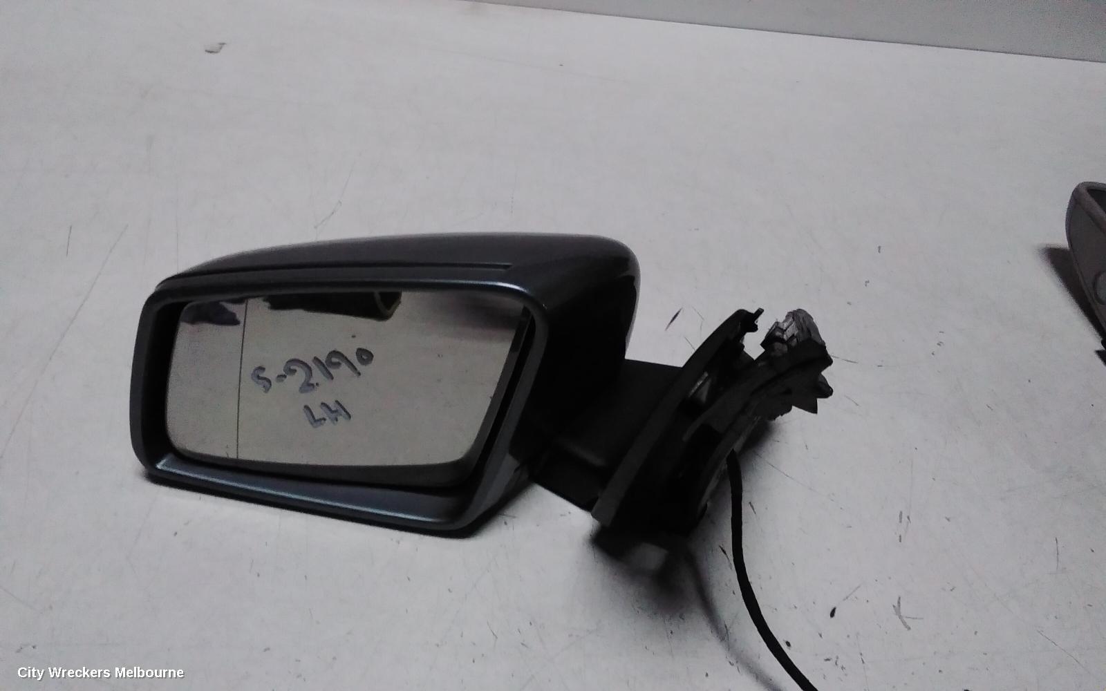 MERCEDES C CLASS LEFT DOOR MIRROR, C204, MANUAL FOLD, NON AUTO DIM, NON  BLIND SPOT, NON MEMORY, 05/2011 - 04/2015