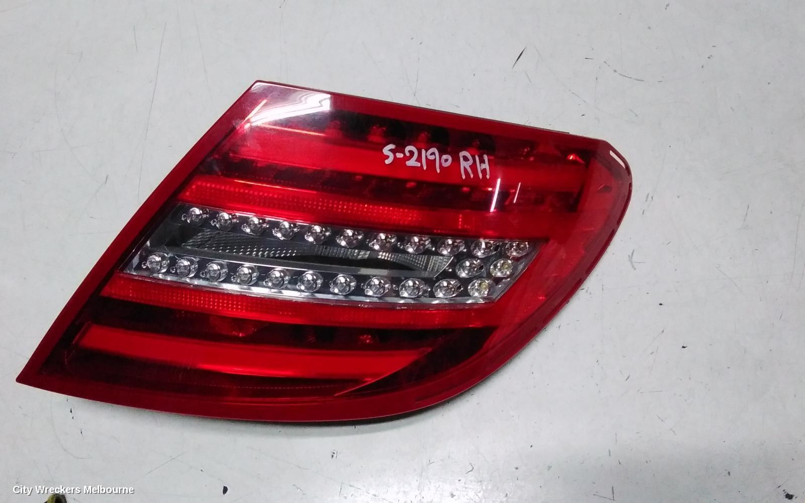 MERCEDES C CLASS RIGHT TAILLIGHT, W204, SEDAN, LED TYPE, 03/2011 - 07/2014