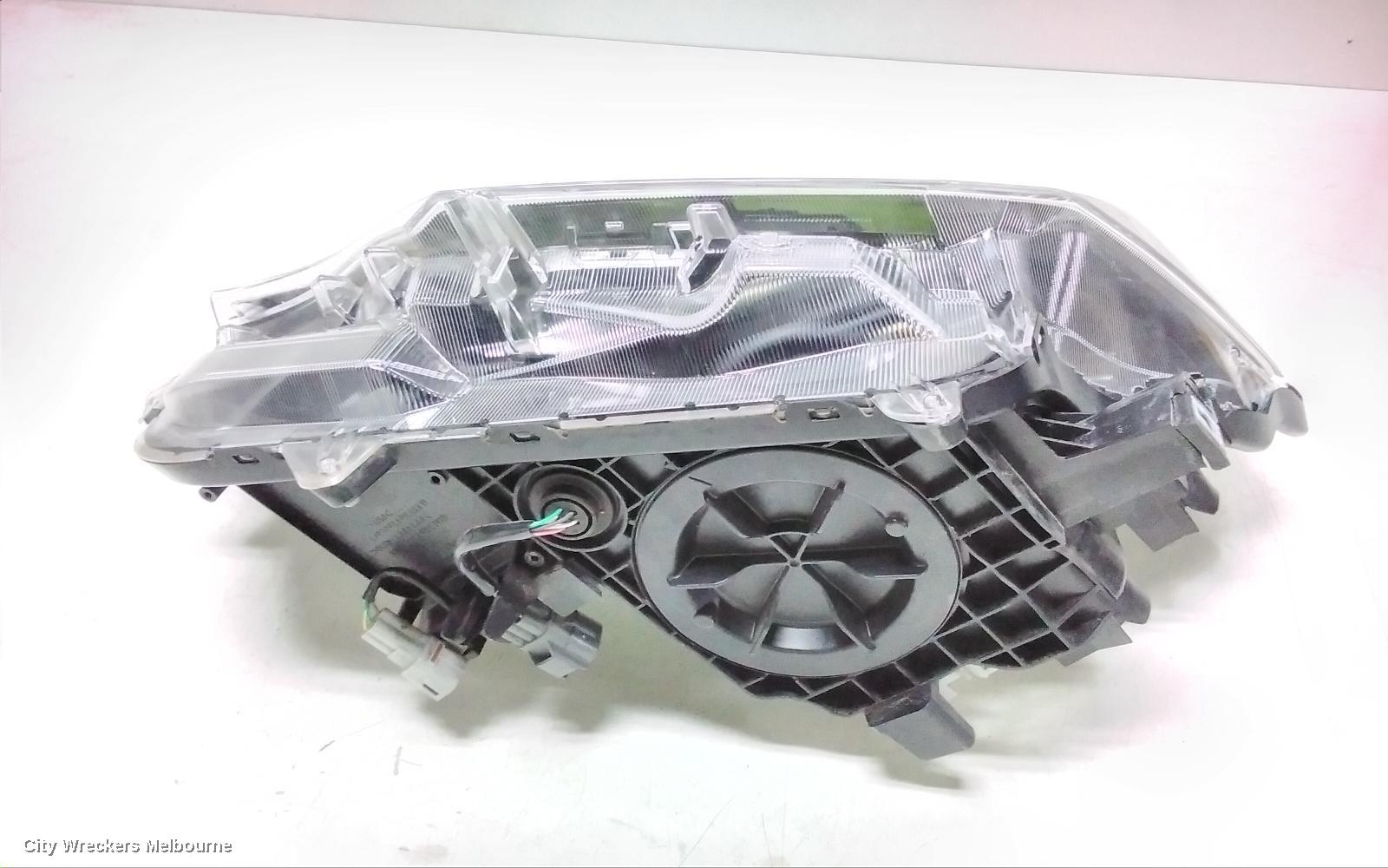 TOYOTA RAV4 LEFT HEADLAMP, XA40, LED TYPE, 10/2015 - 11/2018