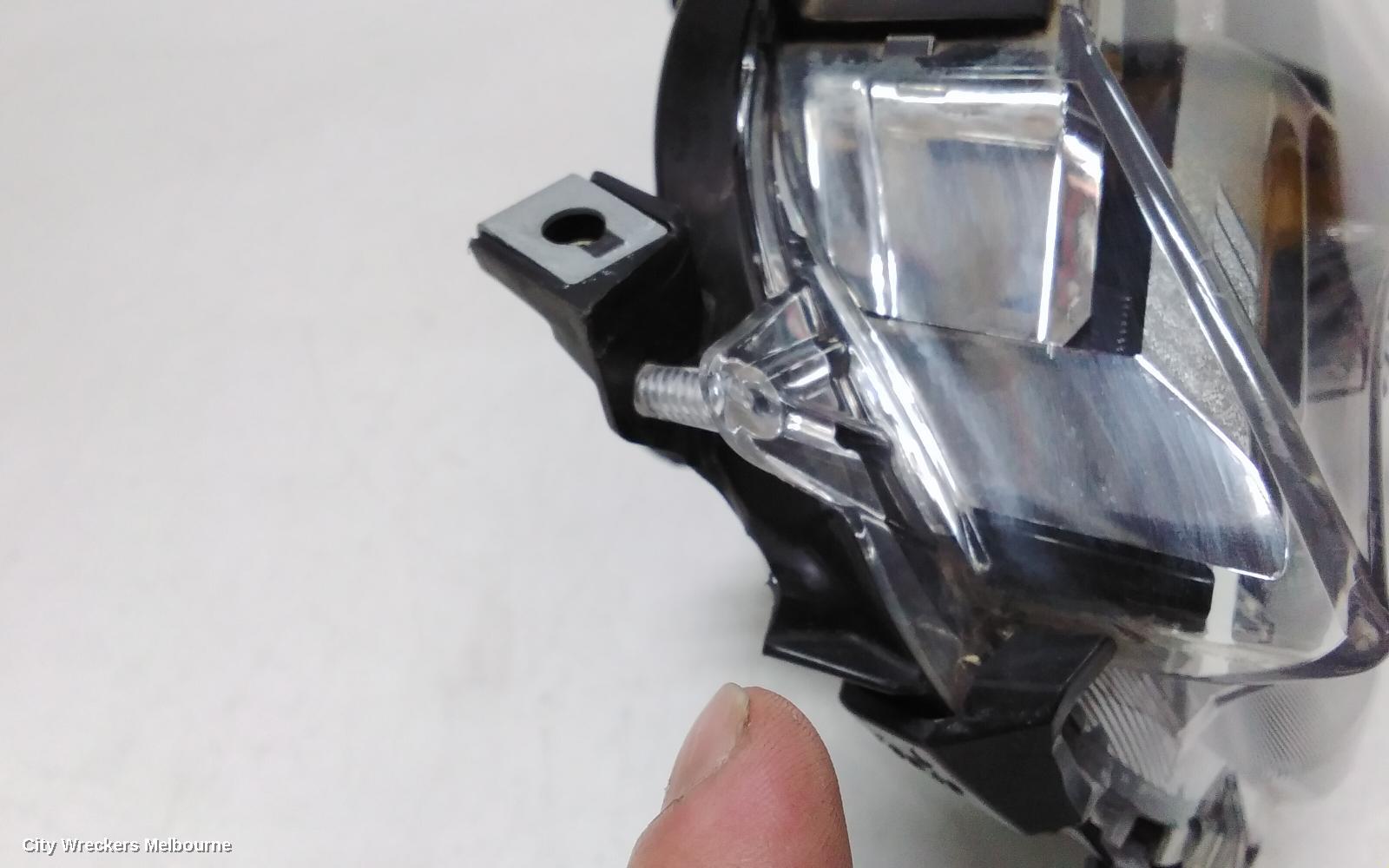 TOYOTA RAV4 LEFT HEADLAMP, XA40, LED TYPE, 10/2015 - 11/2018