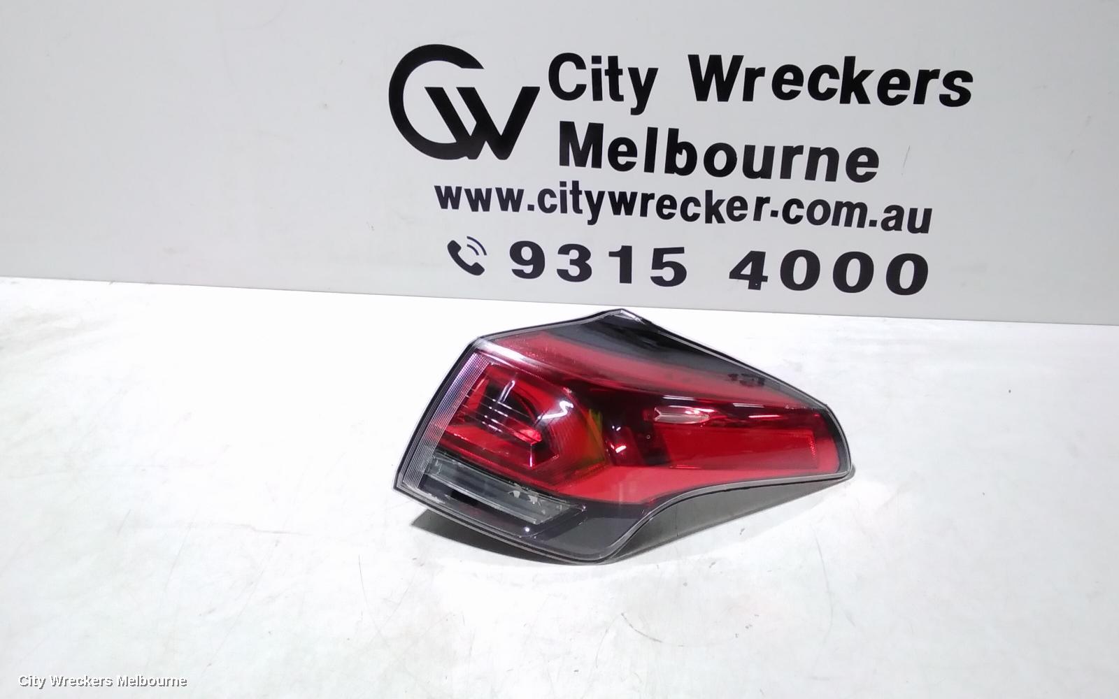 TOYOTA RAV4 RIGHT TAILLIGHT, IN BODY, XA40, 10/2015 - 11/2018
