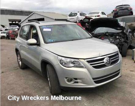 VOLKSWAGEN TIGUAN RIGHT INDICATOR/FOG/SIDE, BUMPER FOGLAMP, 5N, 05/2008 - 06/2011