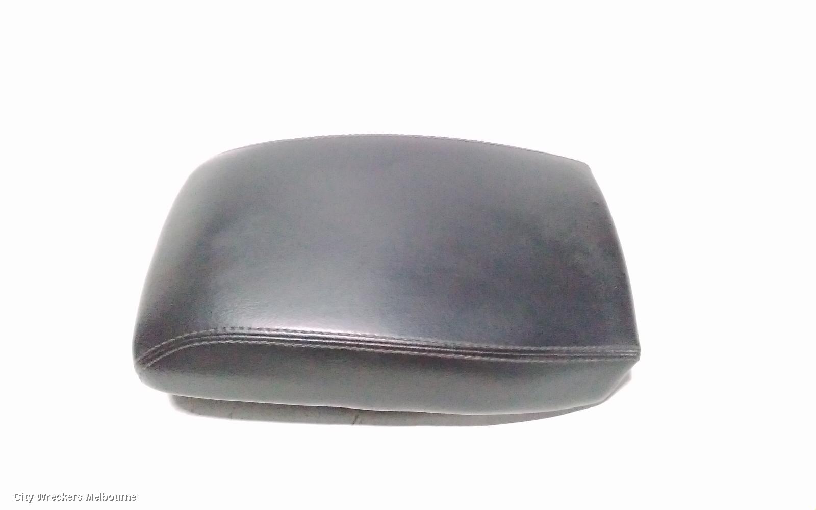 FORD TERRITORY CONSOLE, CONSOLE (LID ONLY), LEATHER, BLACK, SZ MKI-MKII, 03/2011 - 12/2016