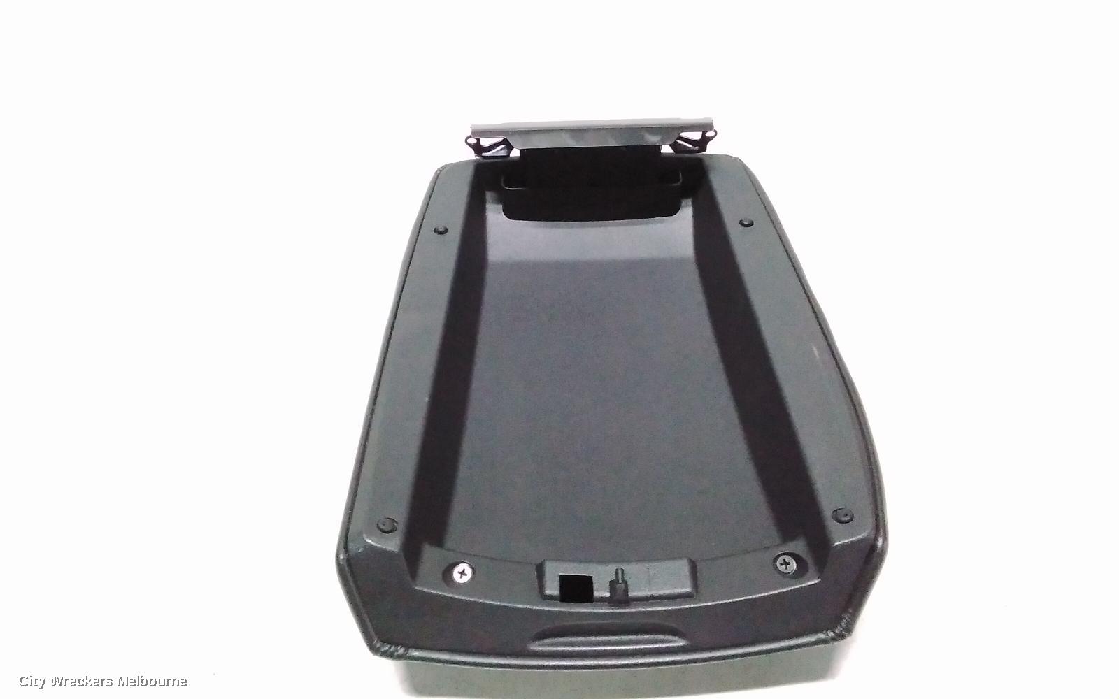 FORD TERRITORY CONSOLE, CONSOLE (LID ONLY), LEATHER, BLACK, SZ MKI-MKII, 03/2011 - 12/2016