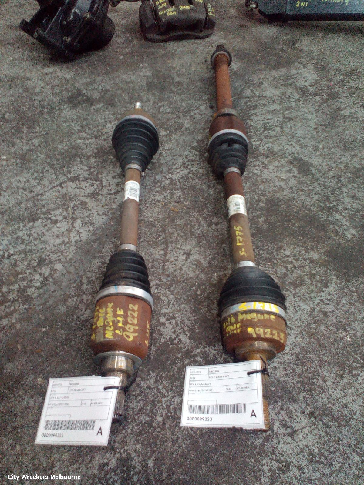 RENAULT MEGANE LEFT DRIVESHAFT, GEN 4, 06/2016 - 02/2020