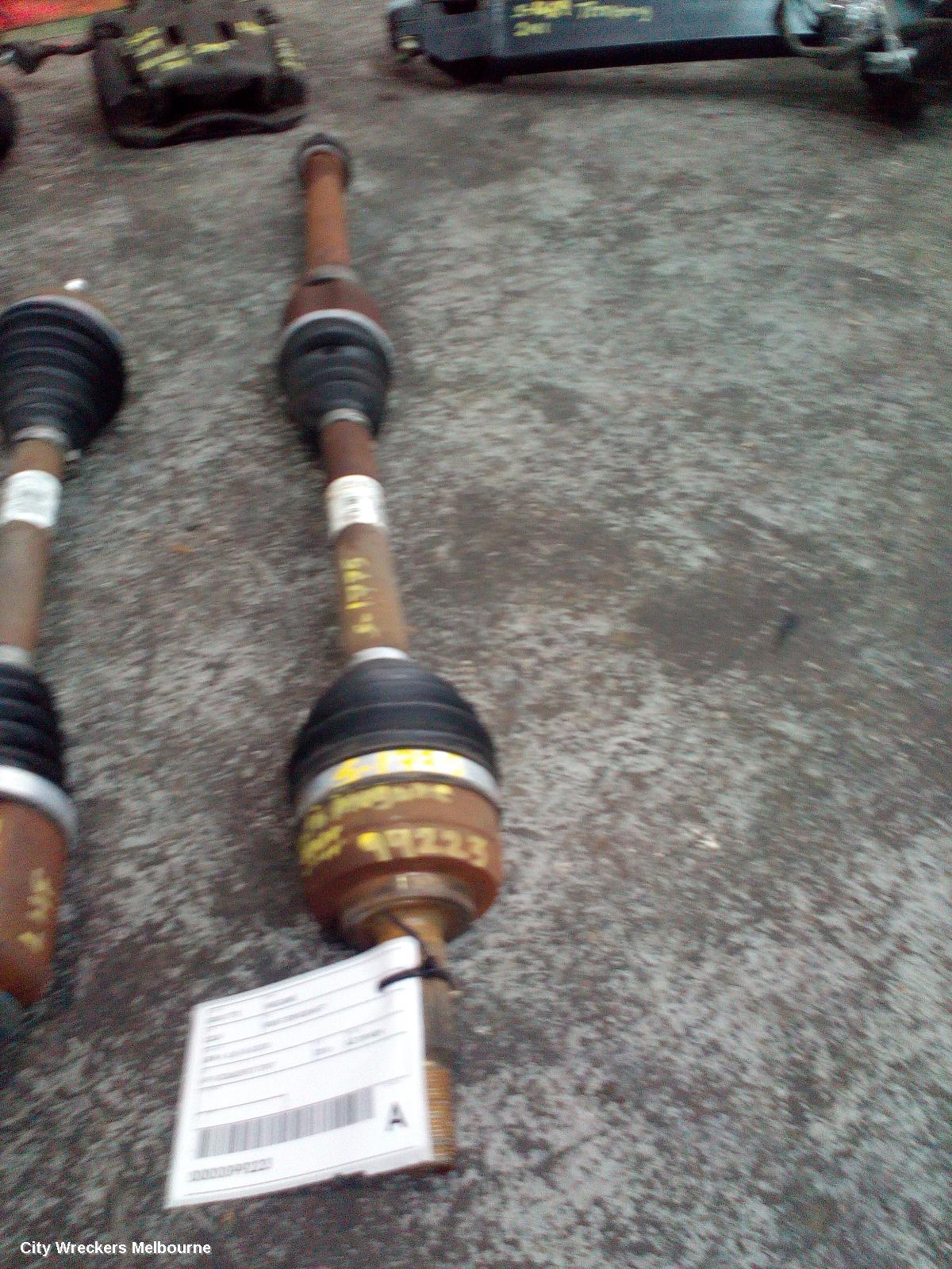 RENAULT MEGANE RIGHT DRIVESHAFT, GEN 4, 06/2016 - 02/2020