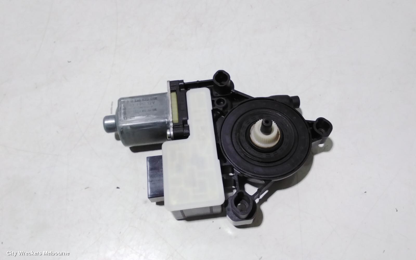 AUDI A3 RIGHT REAR WND REG/MOTOR, 8V, 4DR SEDAN, 10/2013 - 10/2020