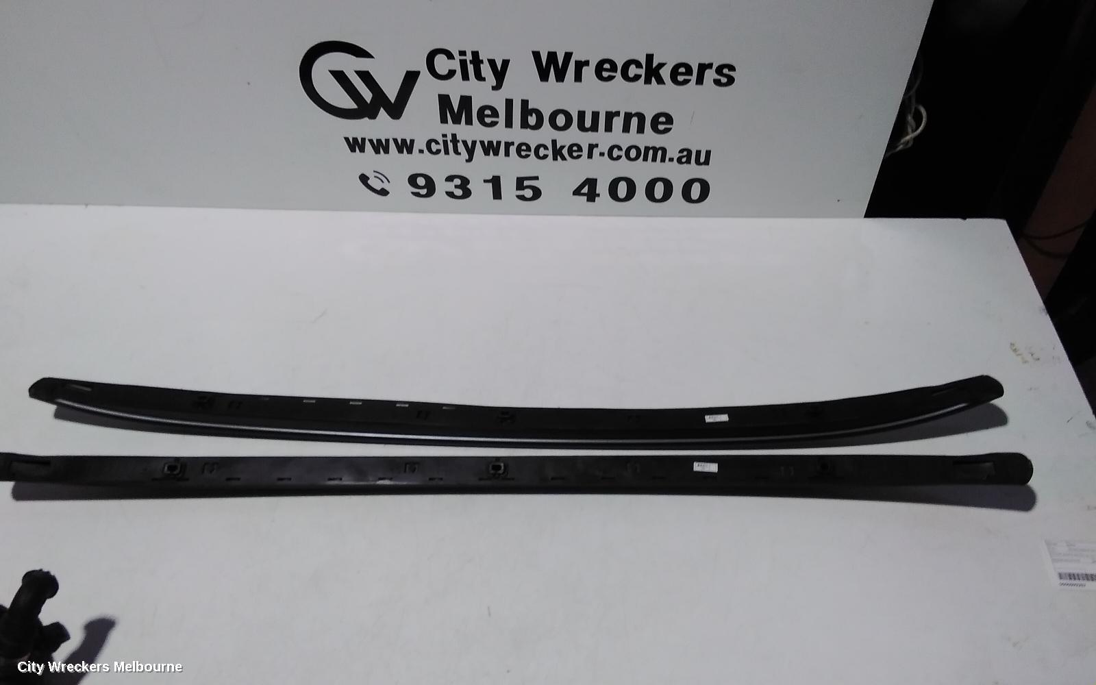 HYUNDAI KONA ROOF RAIL