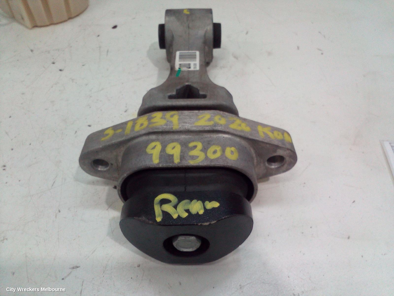 HYUNDAI KONA MOUNT, OS, 09/2017 - 07/2023