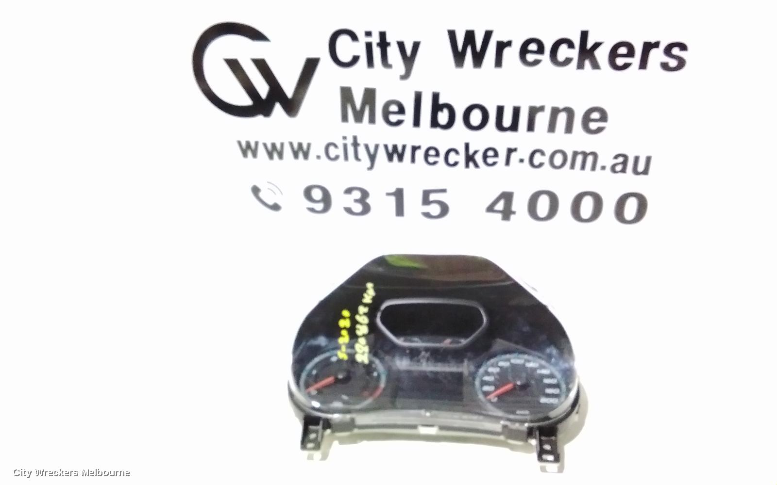 HOLDEN COLORADO INSTRUMENT CLUSTER, AUTO T/M, RG, 07/2016 - 12/2020