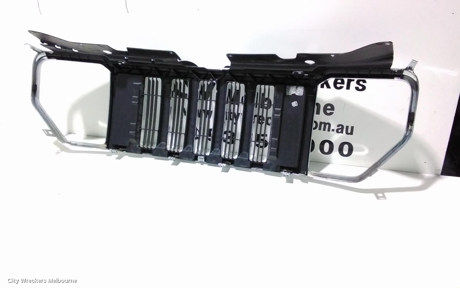 JEEP CHEROKEE GRILLE, KK, CHROME, 11/2007 - 10/2012