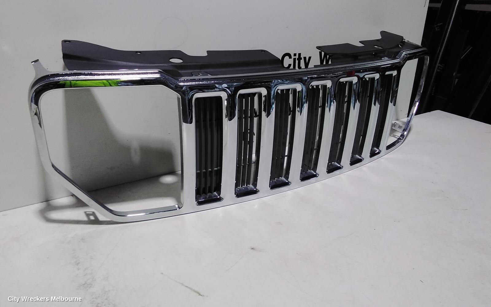 JEEP CHEROKEE GRILLE, KK, CHROME, 11/2007 - 10/2012