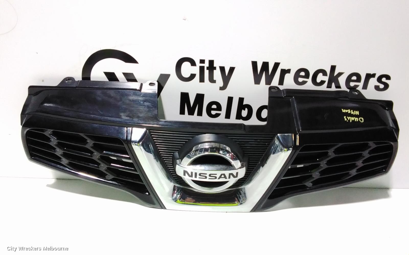 NISSAN DUALIS GRILLE, RADIATOR GRILLE, J10, NON CAMERA TYPE, 04/2010 - 05/2014