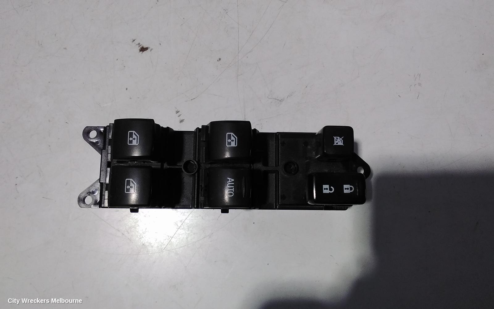 MITSUBISHI OUTLANDER PWR DR WIND SWITCH, RH FRONT (MASTER SWITCH), ZK, 04/2015 - 03/2018