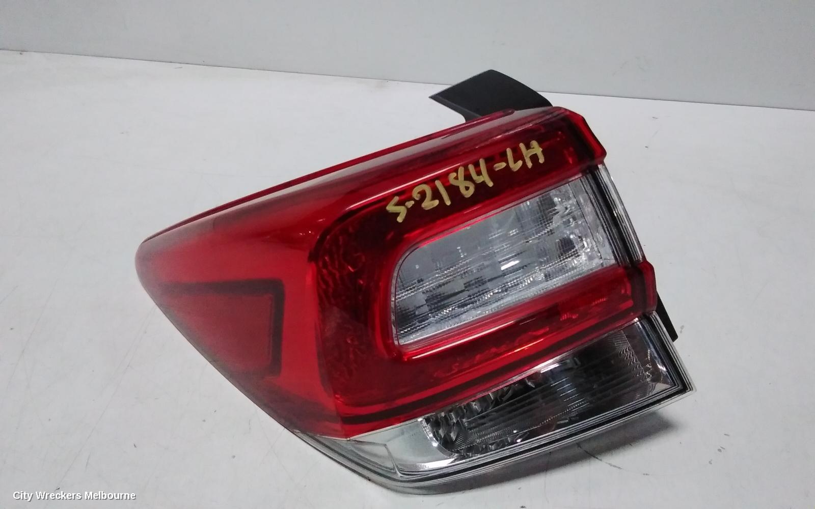 SUBARU XV LEFT TAILLIGHT, W/ CHROME INSERT TYPE, G5X, 03/2017 - 04/2020